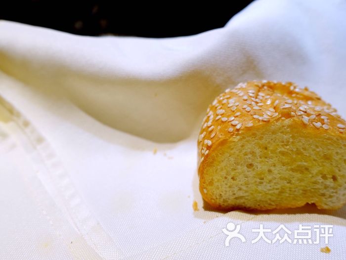 西堤厚牛排(南京德基店)餐前面包图片 - 第2189张