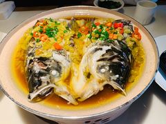 招牌黄椒鱼头-涌上外婆桥(南塘店)