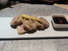 -穹六人间 people 6(岳阳路店)
