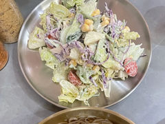 蔬菜沙拉-围炉肉舍丹东海鲜烤肉·烤活鳗(步行街店)