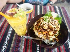 -Tikky Cafe