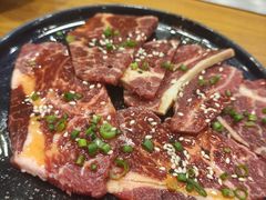 -肉甲韩国木炭烤肉(新壹街1店)