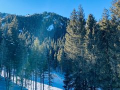 -丝绸之路山地度假区滑雪场
