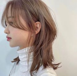 -十六番发型师事务所