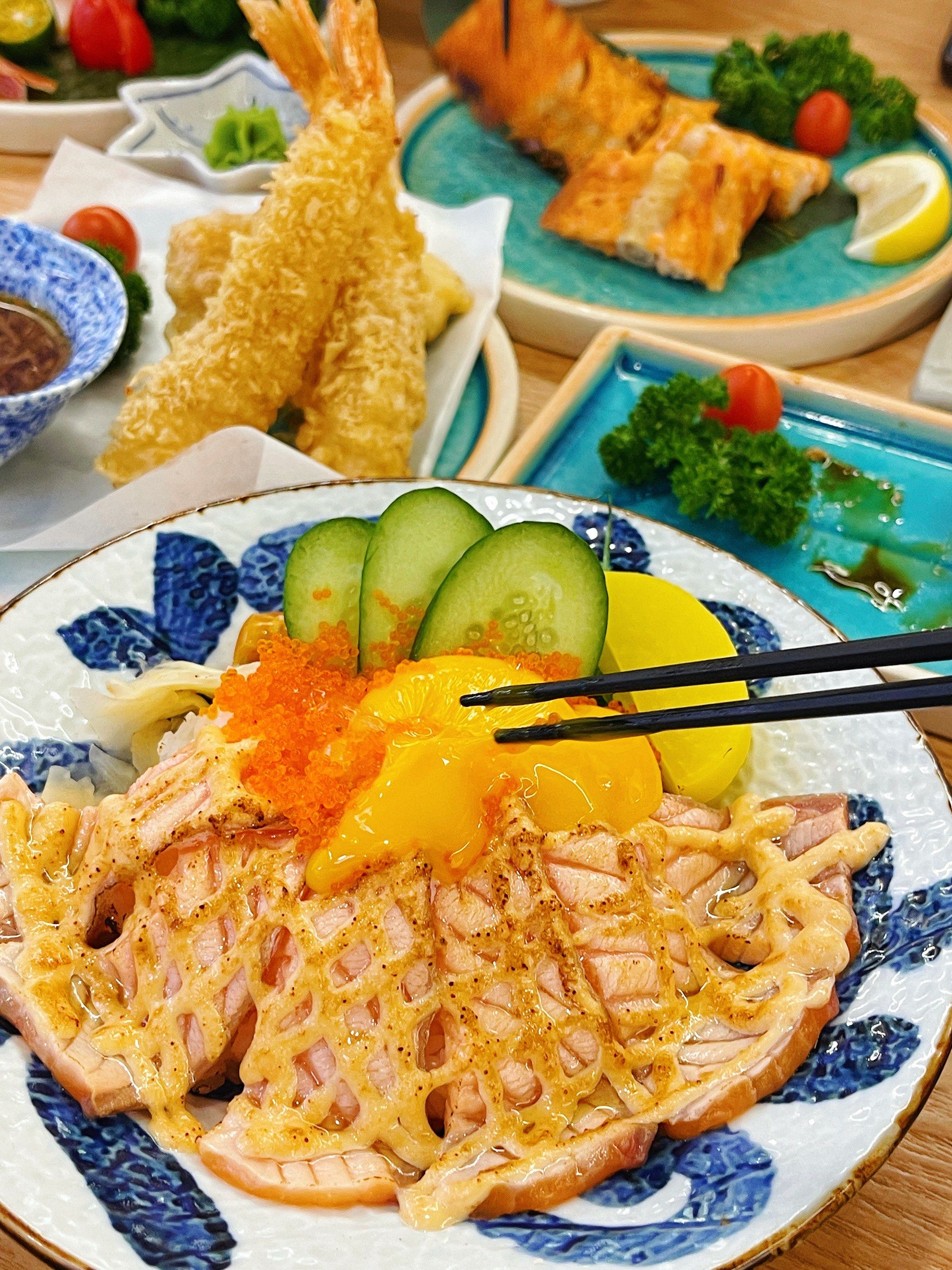 这家汇一城附近新开的日式料理有我喜欢的海鲜盖饭!