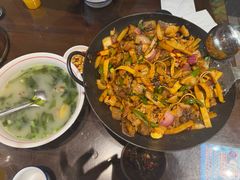 -富正毅三下锅(体育馆店)