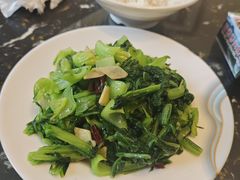 -跃进桥火烧鸡(怒江西岸店)