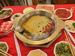 -山城年华老火锅(玉林店)