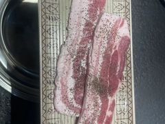 -七甲山烤肉(长白山奇石山珍根艺一条街店)