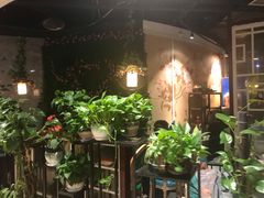 -舌尖上的食缘花园主题餐厅