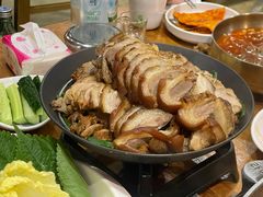 -喇喇排骨火锅·传统韩式脊骨汤(望京西园总店)