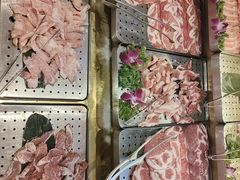 -哈哈碳都·牛肋条无限自助烤肉(宝龙店)