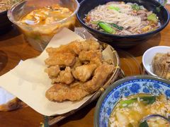 -爆炸头阿姨小四川正宗川味小吃(无任何分店)