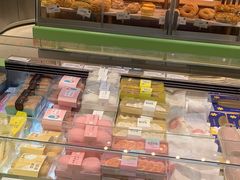 -顶东面包花园·生日蛋糕(太平店)
