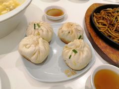 蟹粉生煎-光明邨大酒家(淮海路店)