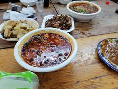 水煮牛肉-汉时湘菜