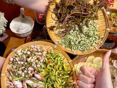 -阿山卓·野生菌火锅·纳西火塘烤肉