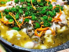 -山城外·非遗酸菜鱼(财富中心店)
