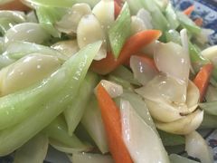 鲜芹百合-芸海阁·农家私房菜(沙家浜景区出口店)