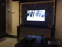 -欢乐酷量贩KTV(万达广场店)