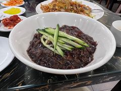 炸酱面-桃园中华料理炸酱面(燕儿岛路店)