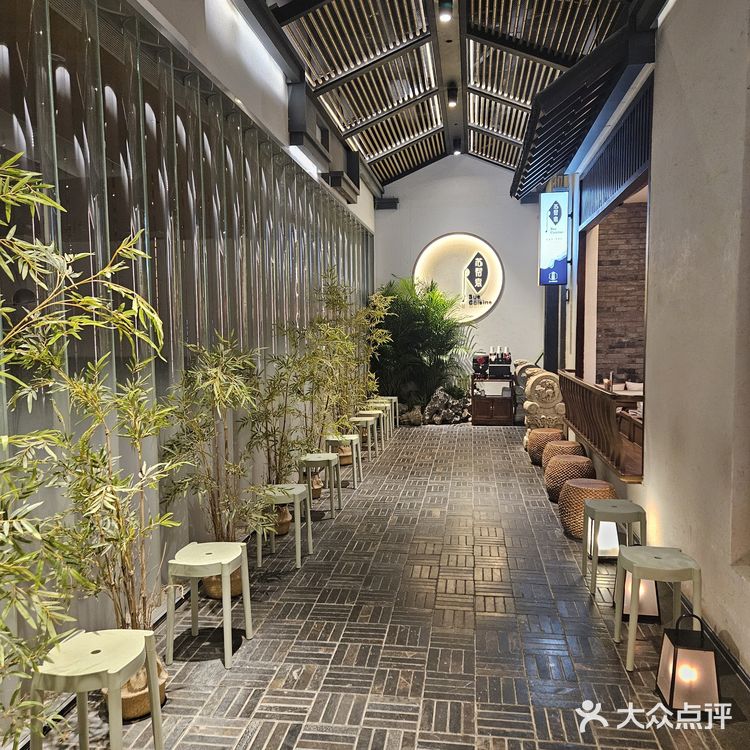 古色古香门面探店记