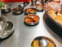 -哈哈碳都·牛肋条无限自助烤肉(台江万达店)
