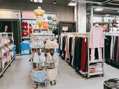 -上品折扣(回龙观店)