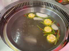 -三头牛·潮汕牛肉生蚝火锅 (夏湾店)