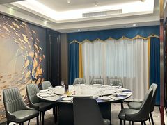 -新丁香海鲜酒店(银海商贸城店)
