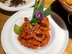 清迈菠萝咕噜肉-觅山云南菜(泊富ICITY店)