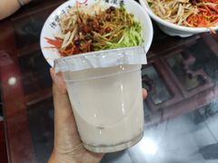 -牛一嘴·兰州牛肉面·大盘鸡(财富中心店)