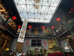 -蔼若春.传承三十年云南菜(金碧公园店)