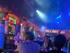 -喜鹊音乐酒馆(西街店)