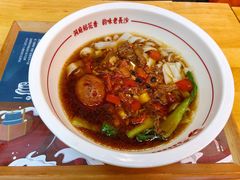 -呷佬·长沙手工米粉(金沙江路店)