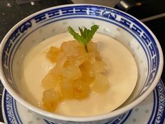 慢熬果梨糖水奶冻-捞王猪肚鸡火锅(财富中心店)