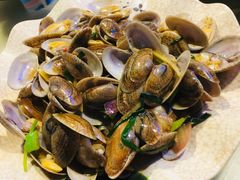 -阿浪海鲜连锁加工店(B栋2排1号火车头店)