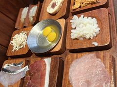 -银米·云南传统过桥米线(双廊黑金冠店)