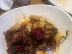 -隔壁老王·家常云南菜(花巷店)