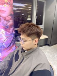 -藤野造型烫发染发