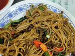 南昌牛肉炒粉-龙老五汤店(站前西路店)