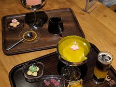 -月亮眼花园餐厅书吧酒吧