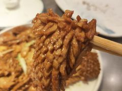 爆炒腰花-闫府私房菜·百年鲁菜(恒隆店)