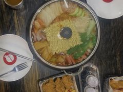 传统部队火锅-the frypan韩国炸鸡啤酒(五路居店)