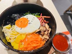 -蚂蚁洞·烤肉大营地(上海静安大悦城店)