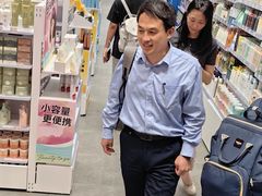 -丽达购物中心(崂山店)