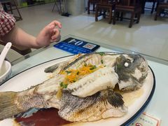 -三姐妹·海鲜大排档