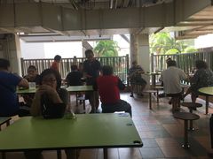 -亚王咖喱鸡米粉面