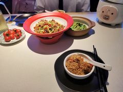 -湘鼎盛·大厨鲜炒湖南味(高新银泰店)