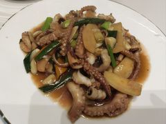 -谊荣海鲜大牌档(石湖店)